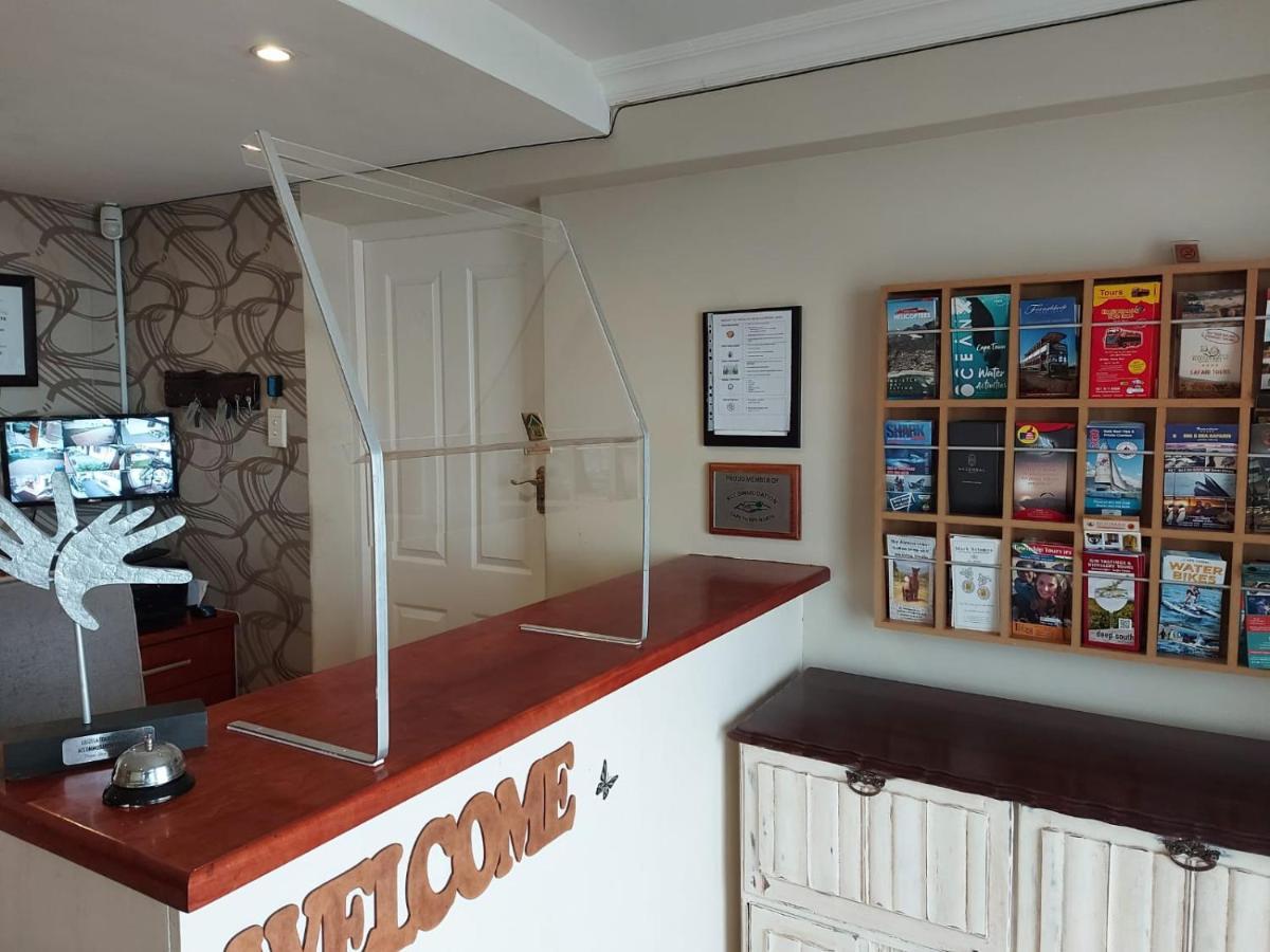 Tyger Hills Guest House Белвил Екстериор снимка